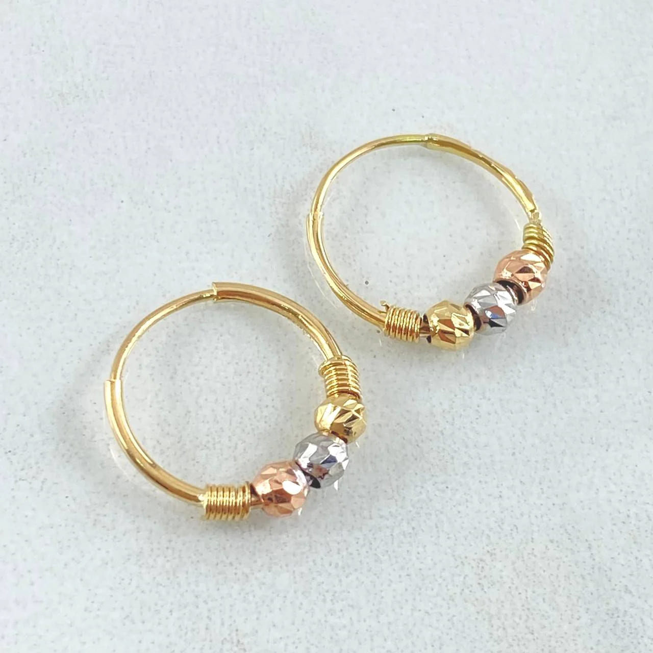 18K Tri-Color Gold “Trio” Hoop Earrings – 1.05g, 1.5cm