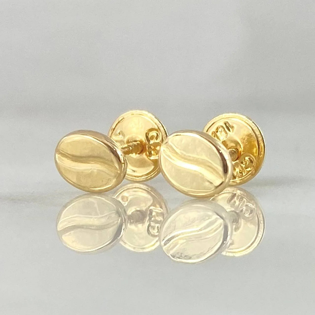 18K Yellow Gold Coffee Bean Stud Earrings – 0.55g, 5.8mm