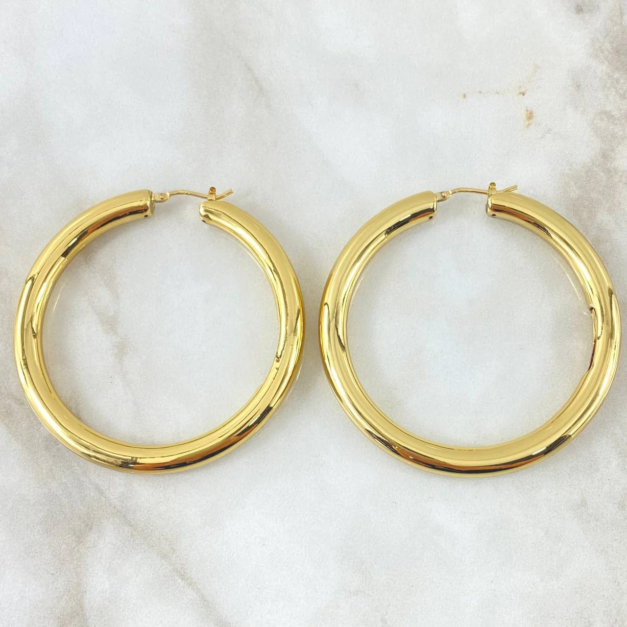 18K Yellow Gold Polished Dome Hoop Earrings – 4.85g, 5.6cm