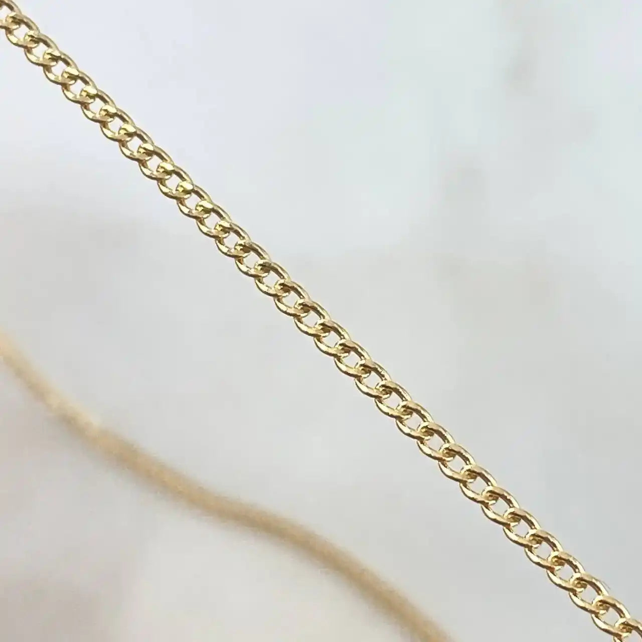 Cuban Link Chain 1.35g / 45cm / +1 Extension – 18K Gold