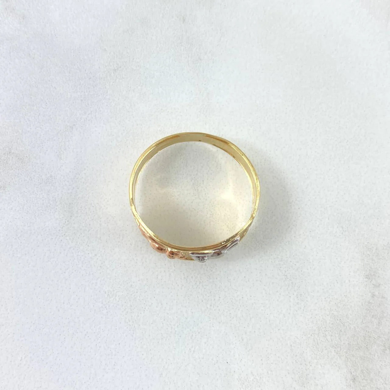 18K Tri-Color Gold Double Bear Signet Ring – 1.9g, Size 9.25, Textured Finish