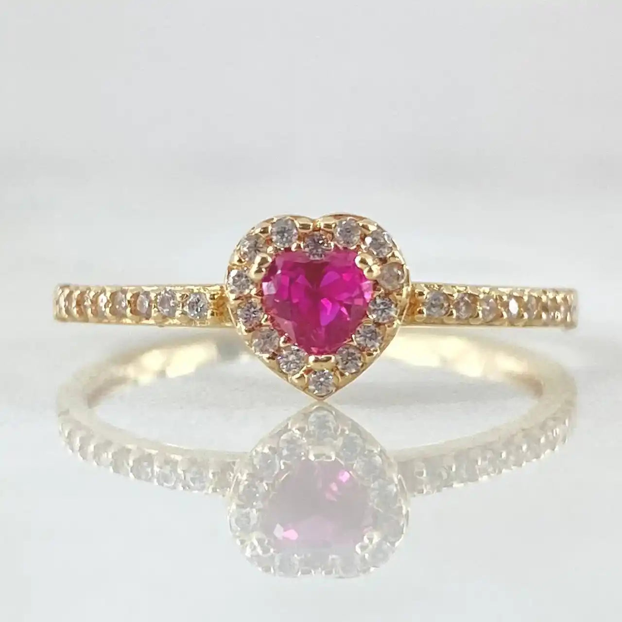 18K Gold Solitaire Ring – Halo Heart Design – 1.95g / Size 8.25